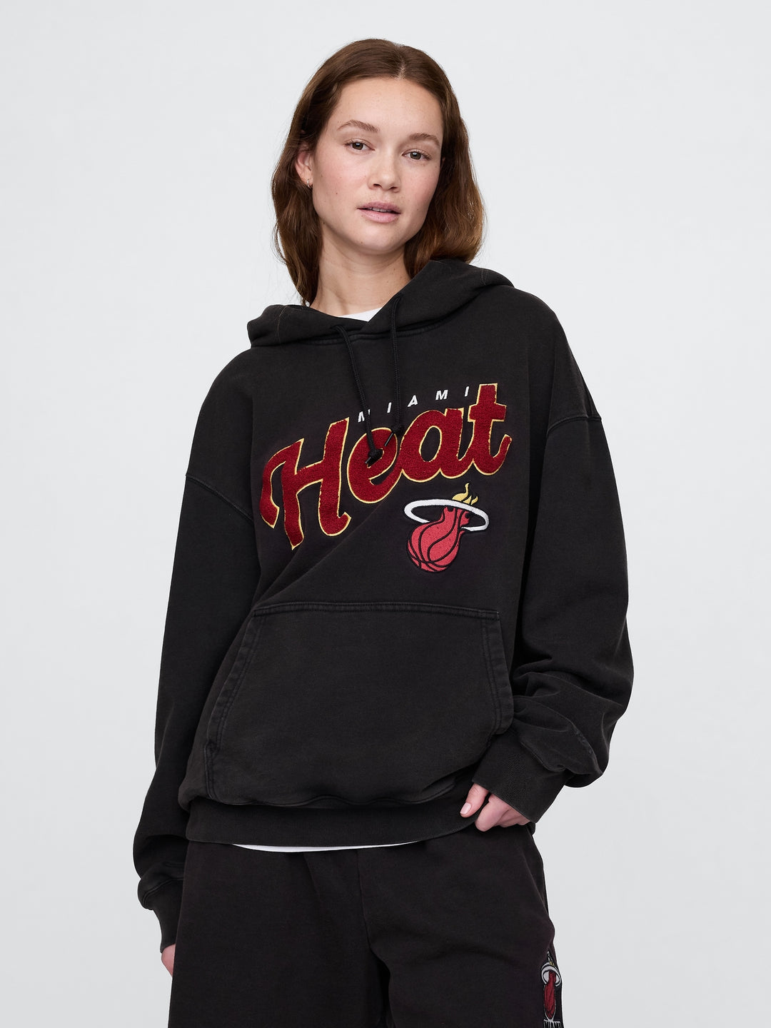 GAP  NBA Miami Heat Logo Heavyweight Hoodie