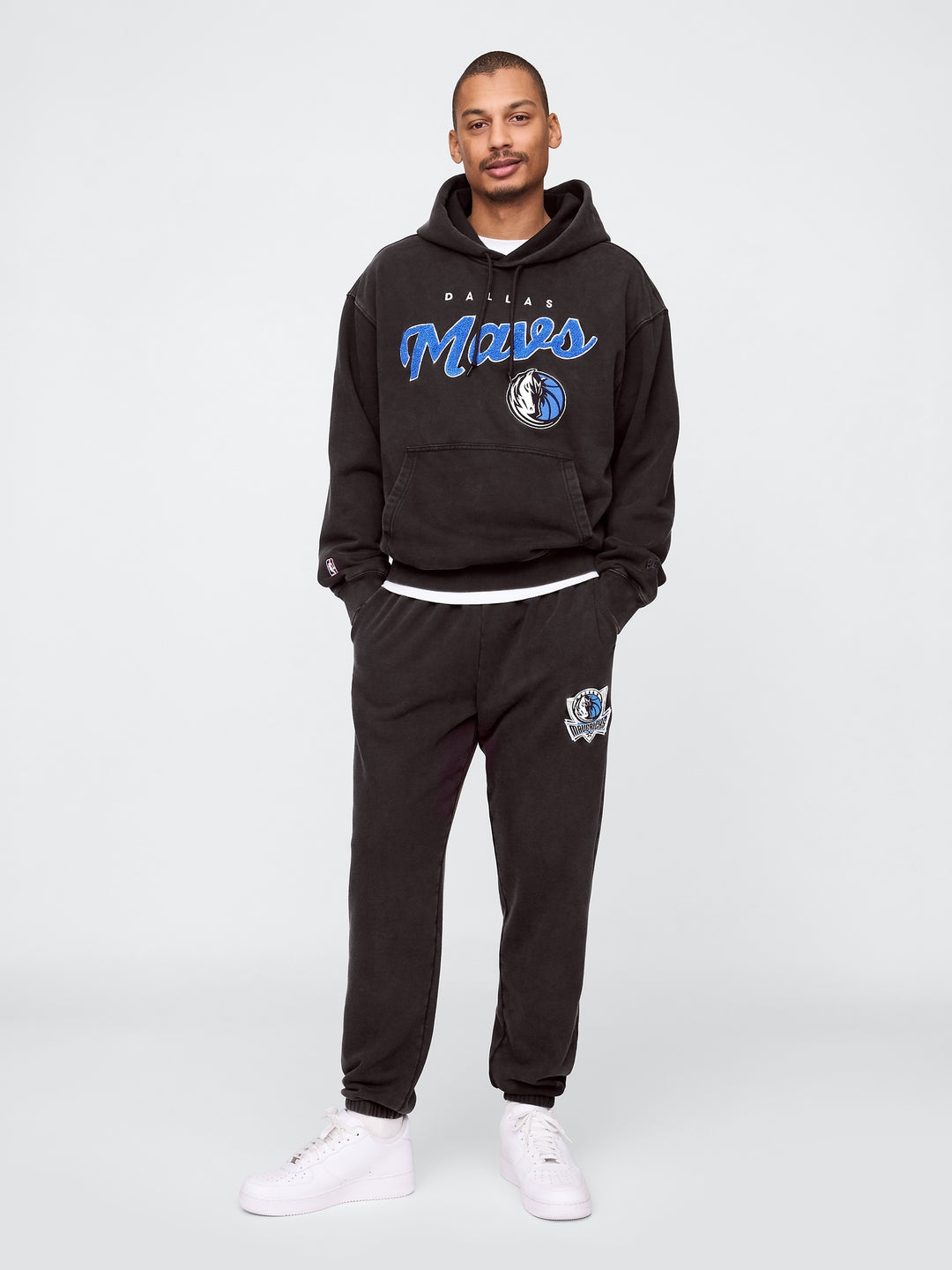 GAP  NBA Miami Heat Logo Heavyweight Hoodie