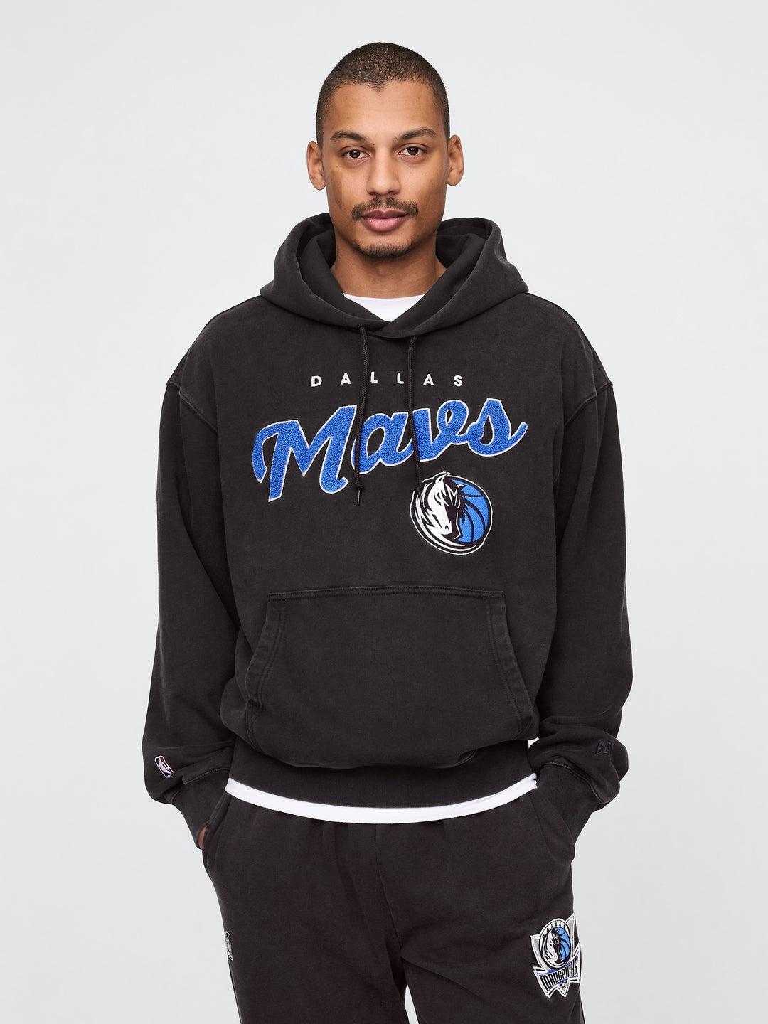 GAP  NBA Miami Heat Logo Heavyweight Hoodie