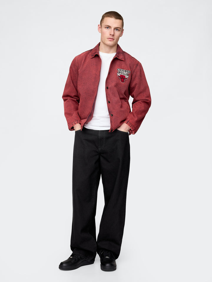 GAP NBA Chicago Bulls Logo Denim Coaches Jacket