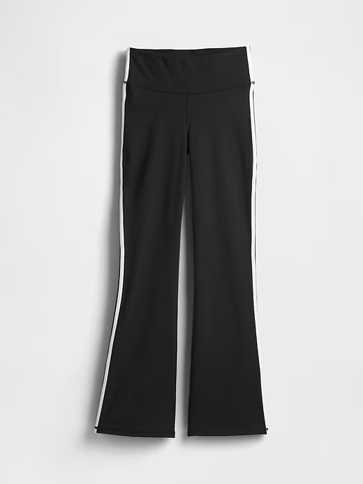 Gap GapFit Sky High Rise Power Flare Leggings