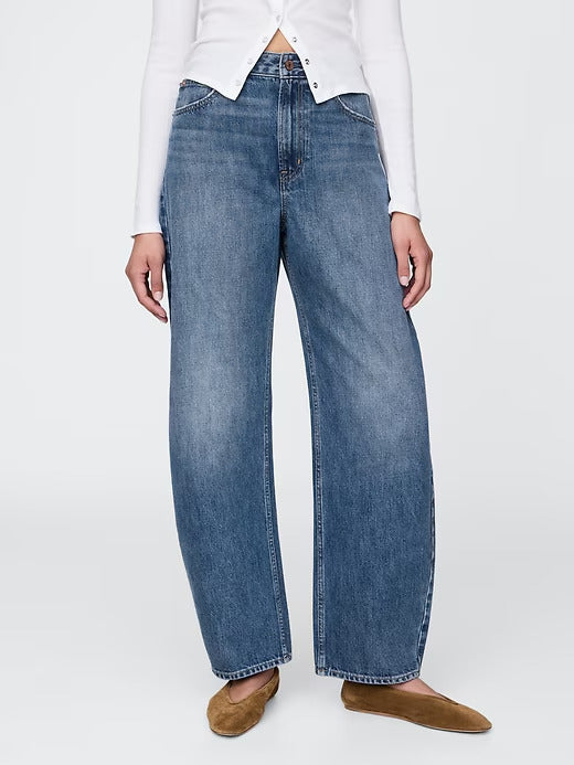 Gap Curvy High Rise Barrel Jeans