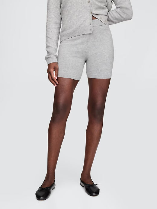 Gap Lightweight CashSoft Bike Shorts