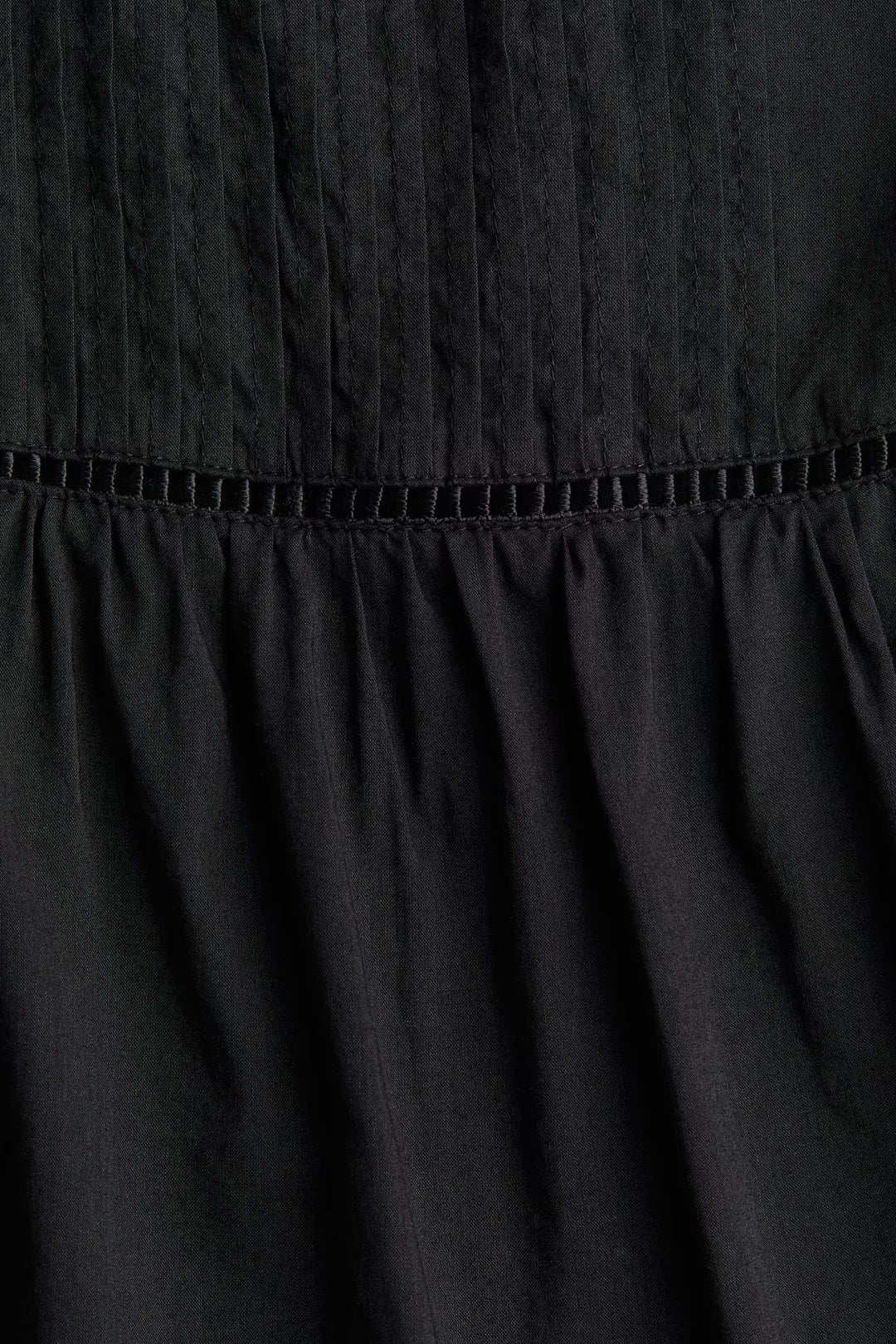 H&M Flutter-Sleeved Blouse