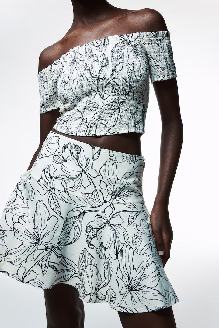 H&M FLARED MINI SKIRT