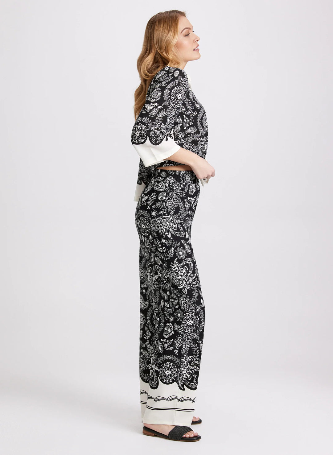LAURA Olivia Contrast Paisley Wide-Leg Pants