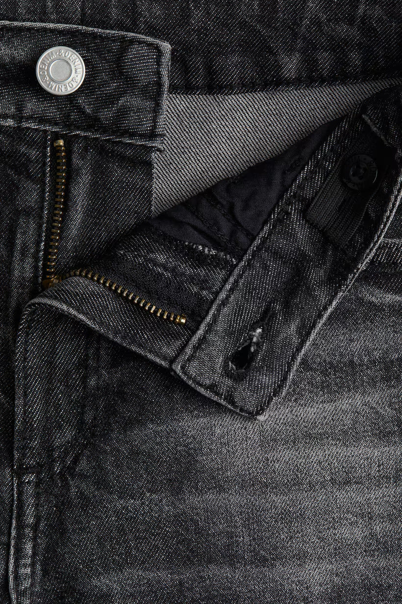 H&M Baggy Fit Bootcut Leg Jeans