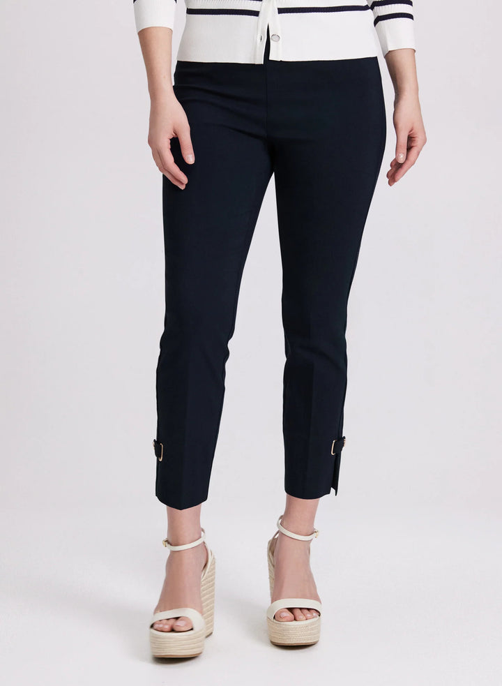 LAURA Sofia Slim-Leg Pants - Short