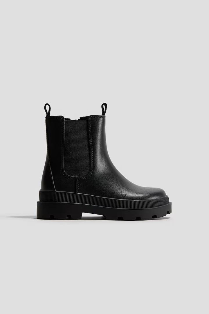 H&M Chelsea Boots