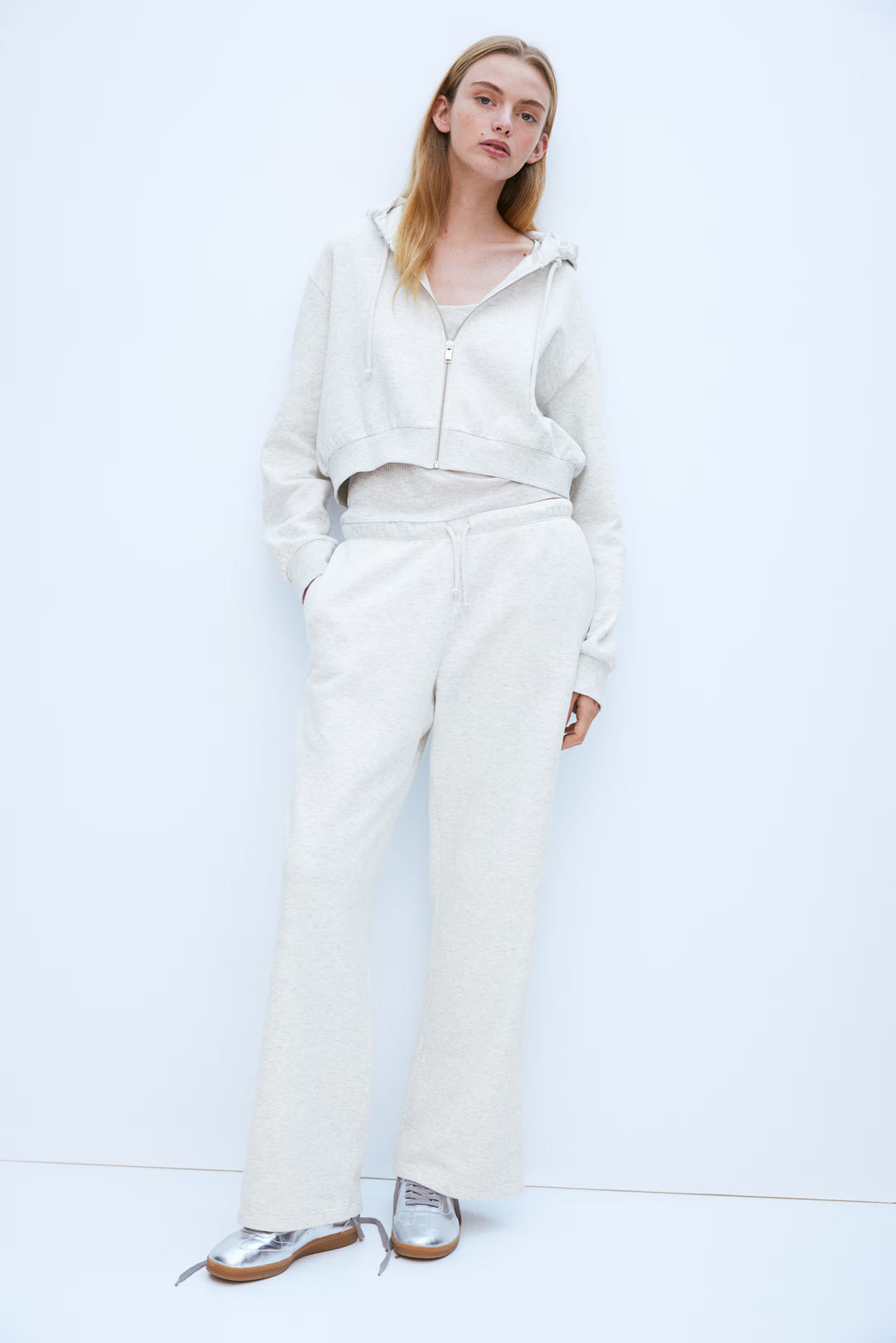 H&M Short Hooded Sweatshirt Jacket