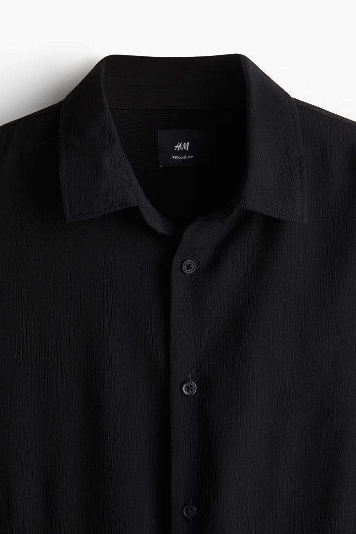 H&M Regular-Fit Crinkled Shirt