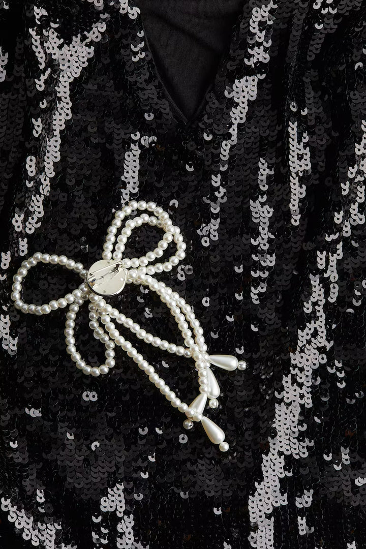 H&M Bow-Detail Sequined Top