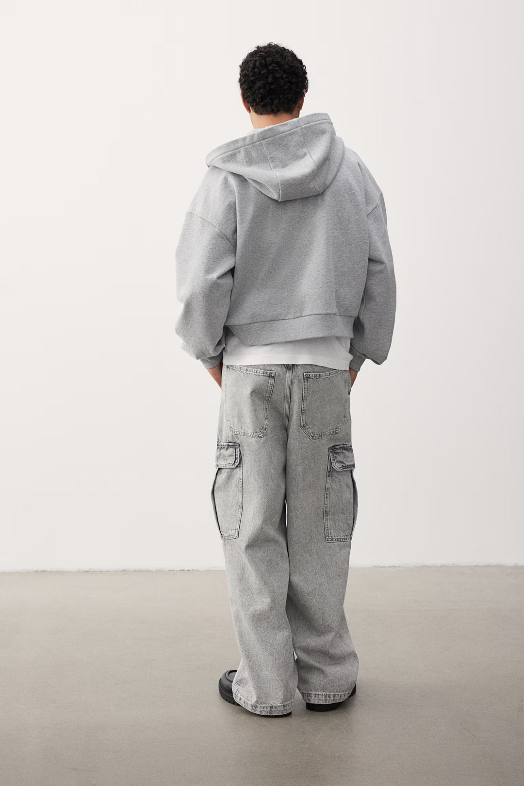 H&M Loose Cargo Jeans