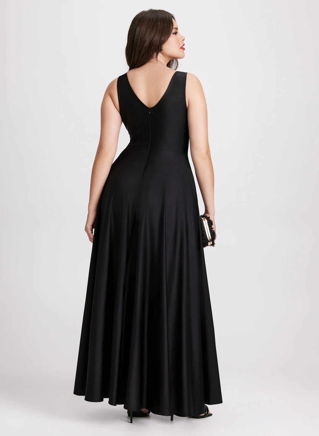 LAURA Sleeveless Plunging Neckline Dress