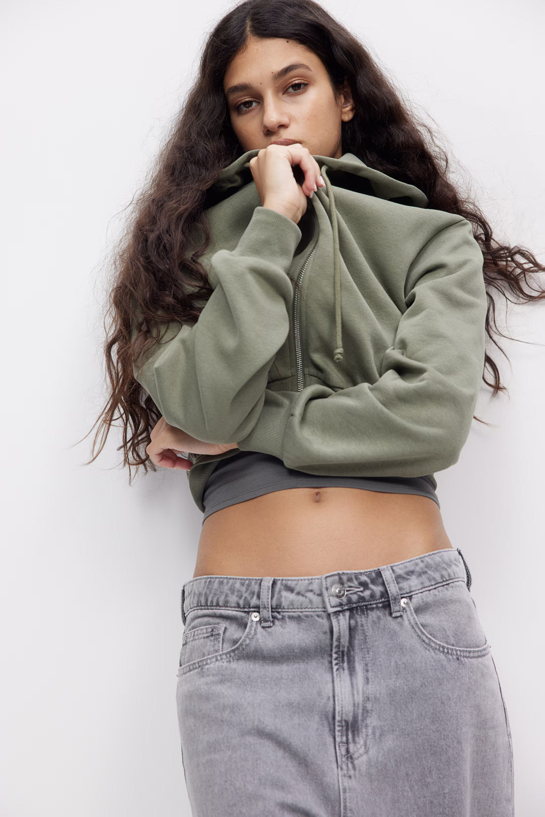 H&M Short Hooded Sweatshirt Jacket