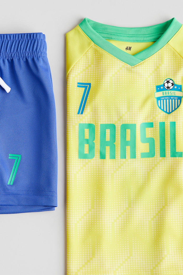 H&M Soccer Set
