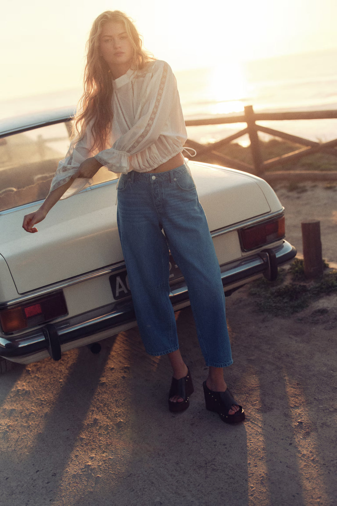 H&M Barrel High Cropped Jeans