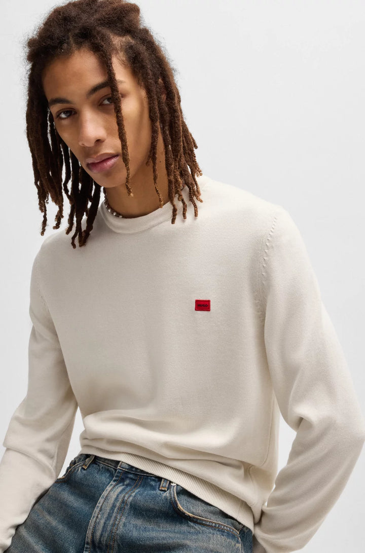 HUGO Knitted cotton sweater with red logo label