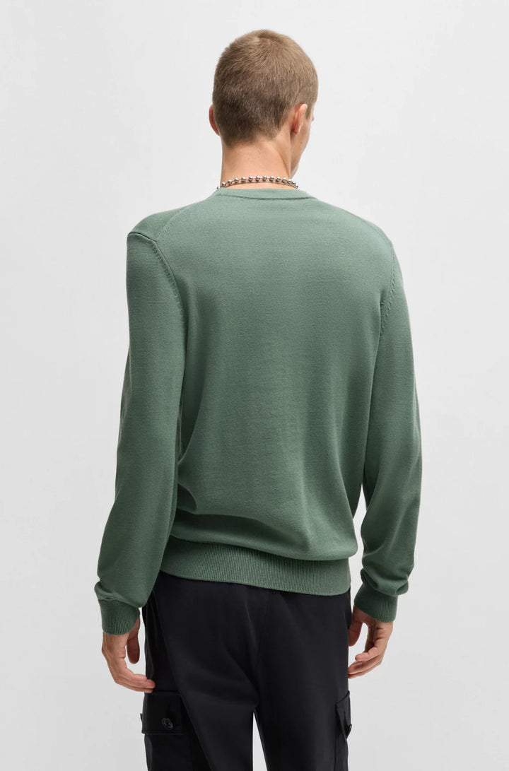 HUGO Knitted cotton sweater with red logo label