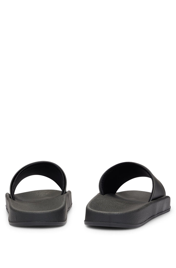 Hugo Slides with logo-branded straps