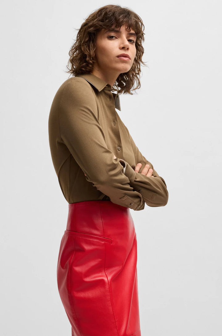 BOSS PENCIL SKIRT IN LUSTROUS LEATHER