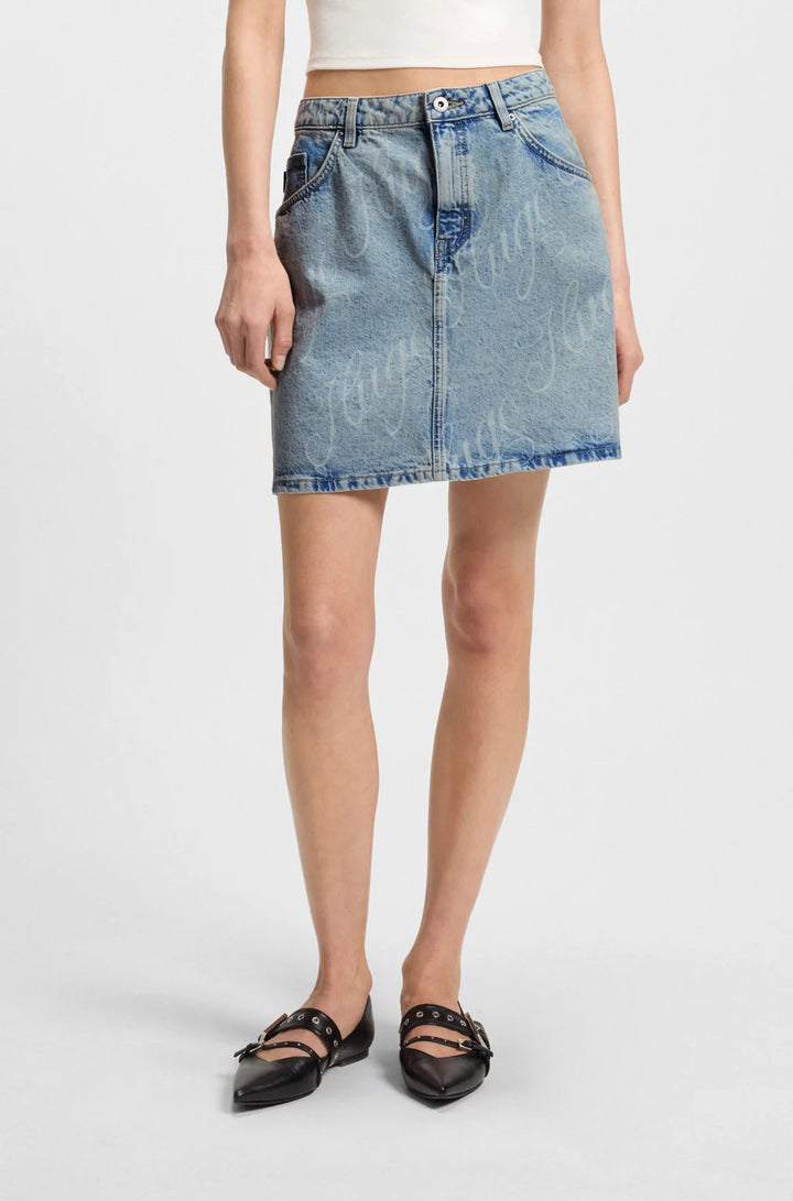 HUGO MINI SKIRT IN LOGO-PRINT RIGID DENIM