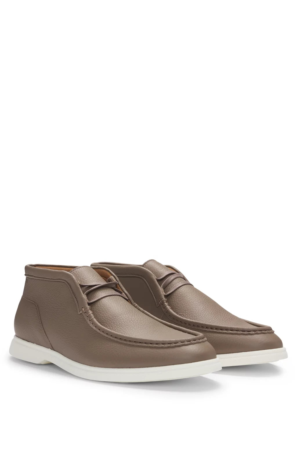 Boss Desert boots in tumbled leather with apron toe