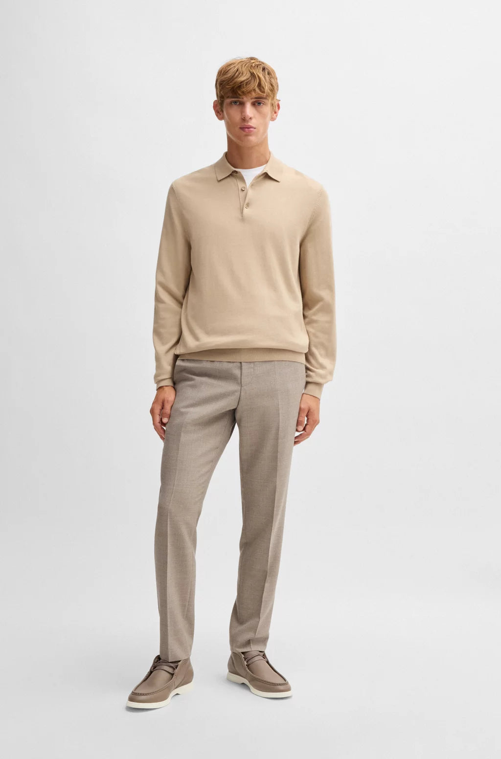 Boss Desert boots in tumbled leather with apron toe