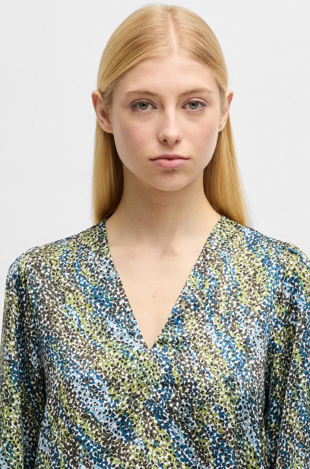 BOSS Regular-fit blouse with V neckline in printed satin