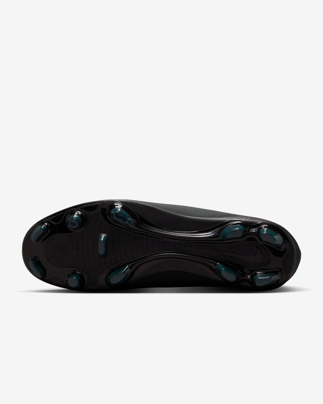 Nike Mercurial Vapor 16 Club Multi-Ground Low-Top Soccer Cleats