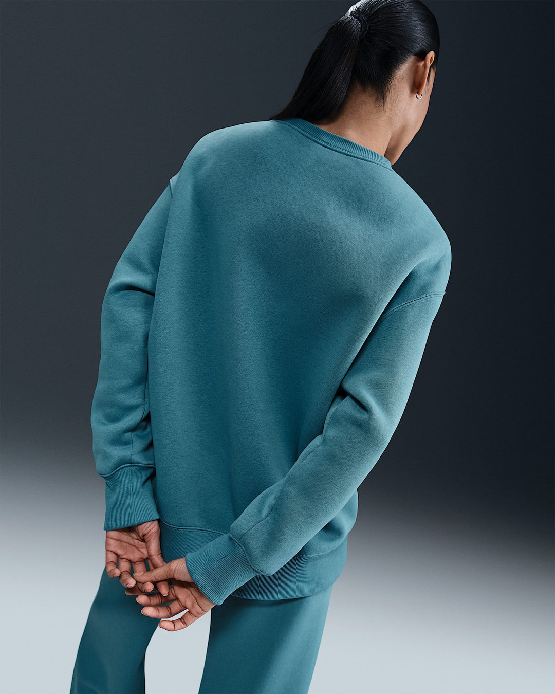 Nike Sportswear Phoenix Fleece Women's Oversized Crew-Neck Sweatshirt