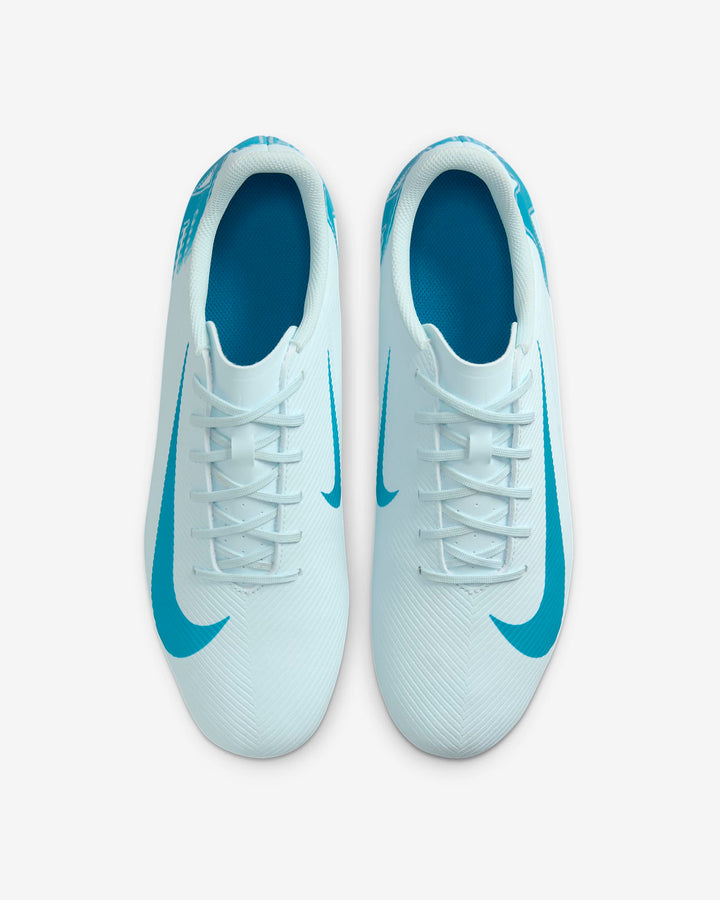 Nike Mercurial Vapor 16 Club Multi-Ground Low-Top Soccer Cleats