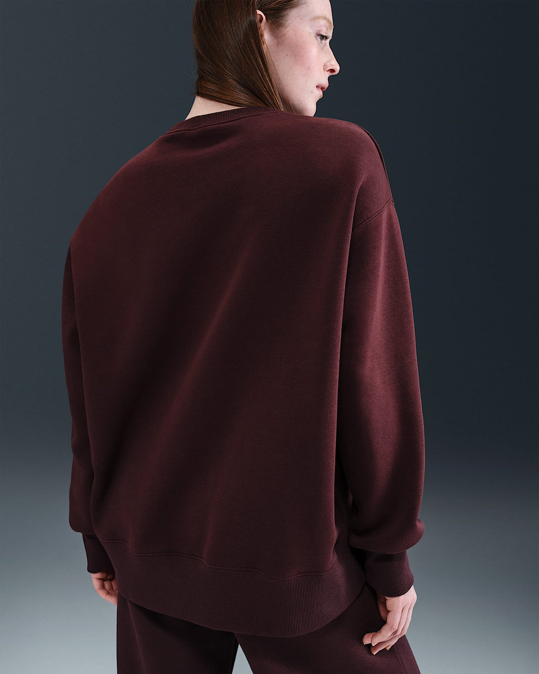 Nike Sportswear Phoenix Fleece Women's Oversized Crew-Neck Sweatshirt