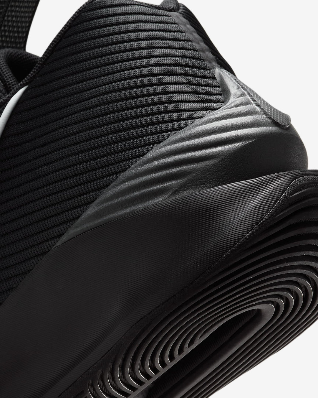 Nike G.T. Jump Academy Basketball Shoes
