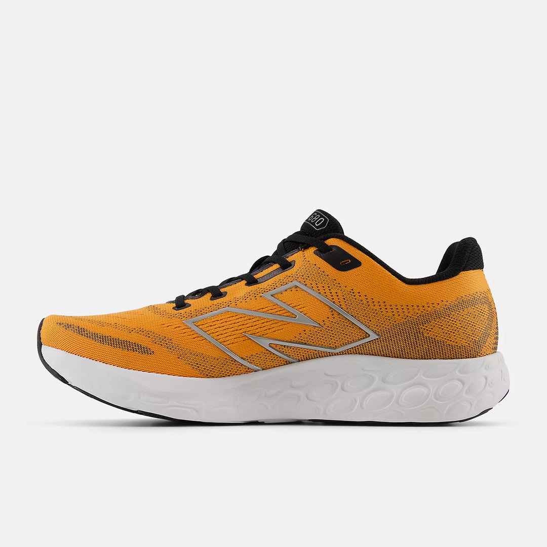 New Balance Fresh Foam 680v8