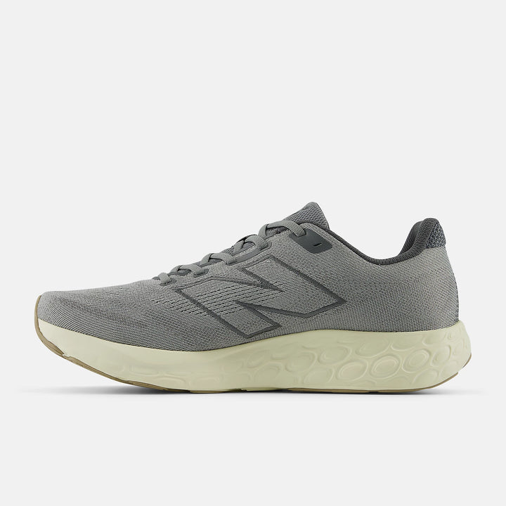 New Balance Fresh Foam 680v8