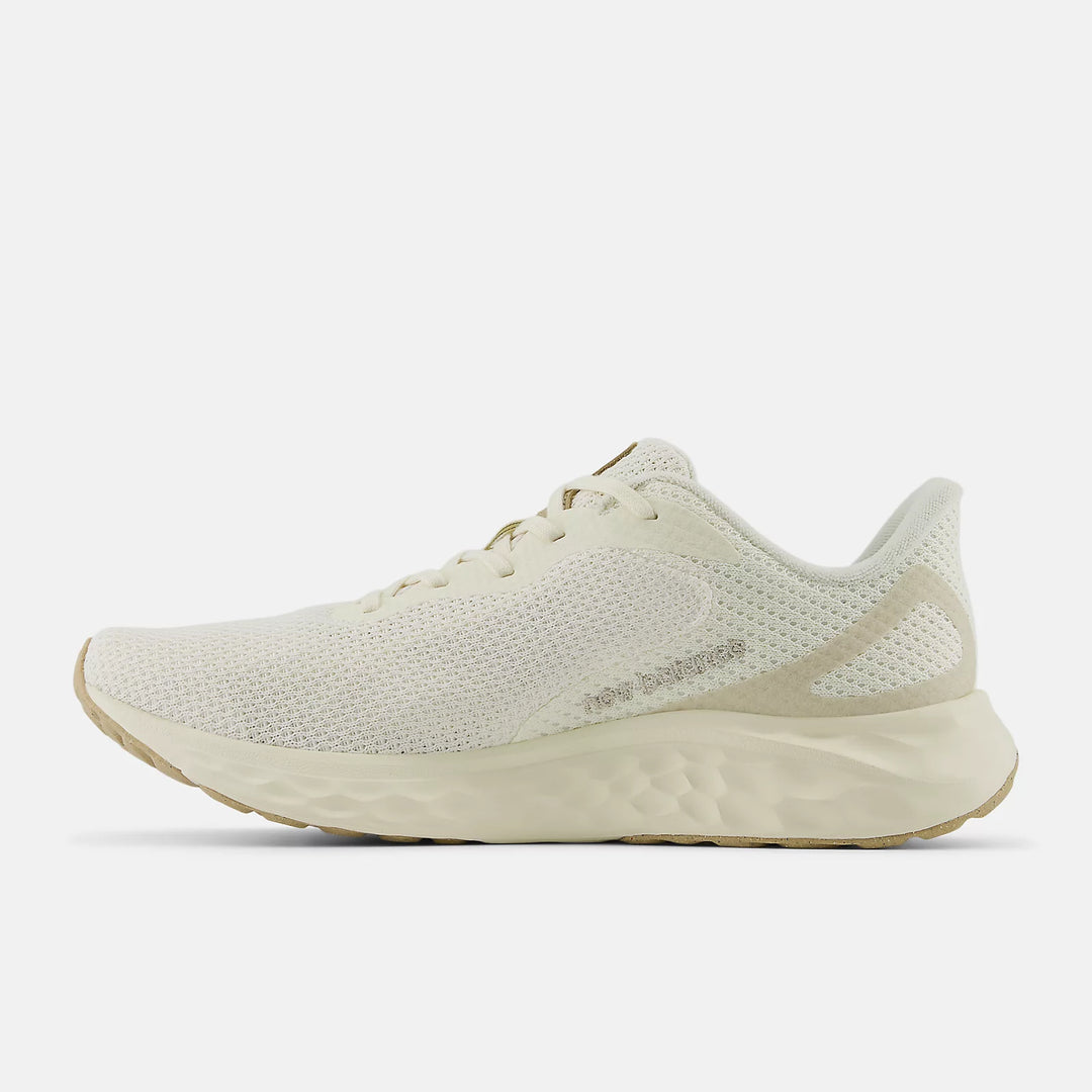 New Balance  608v5