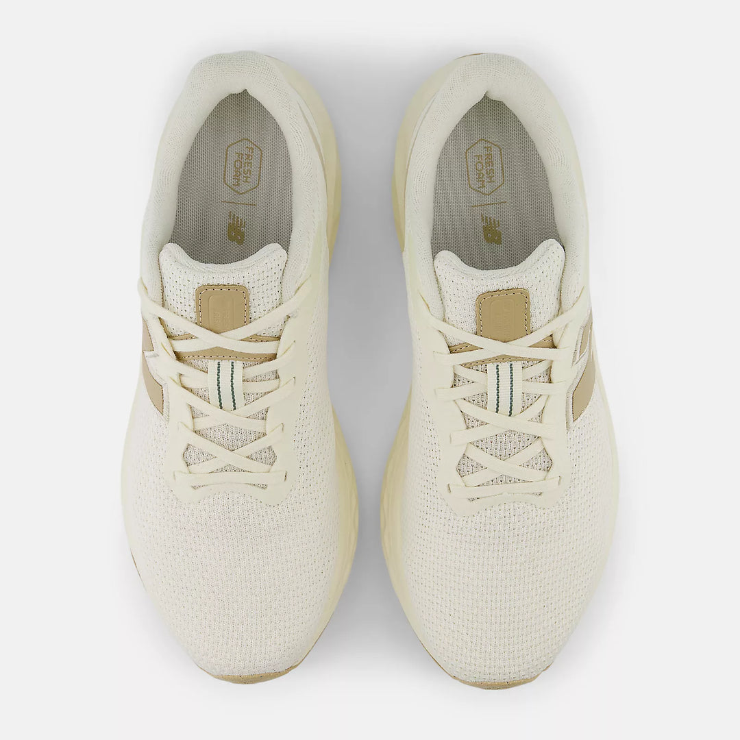 New Balance  608v5