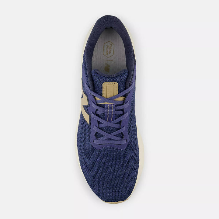 New Balance  608v5