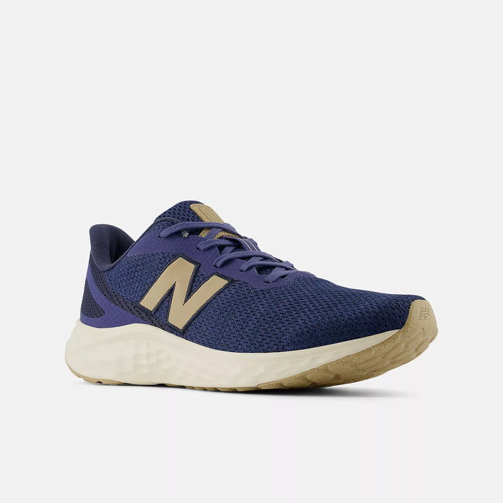 New Balance  608v5