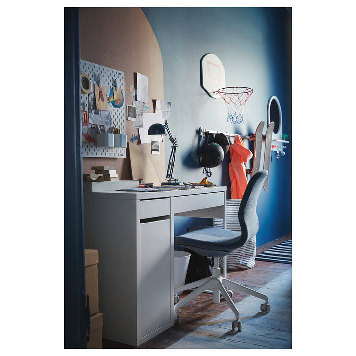 IKEA MICKE Desk, 41 3/8x19 5/8 "