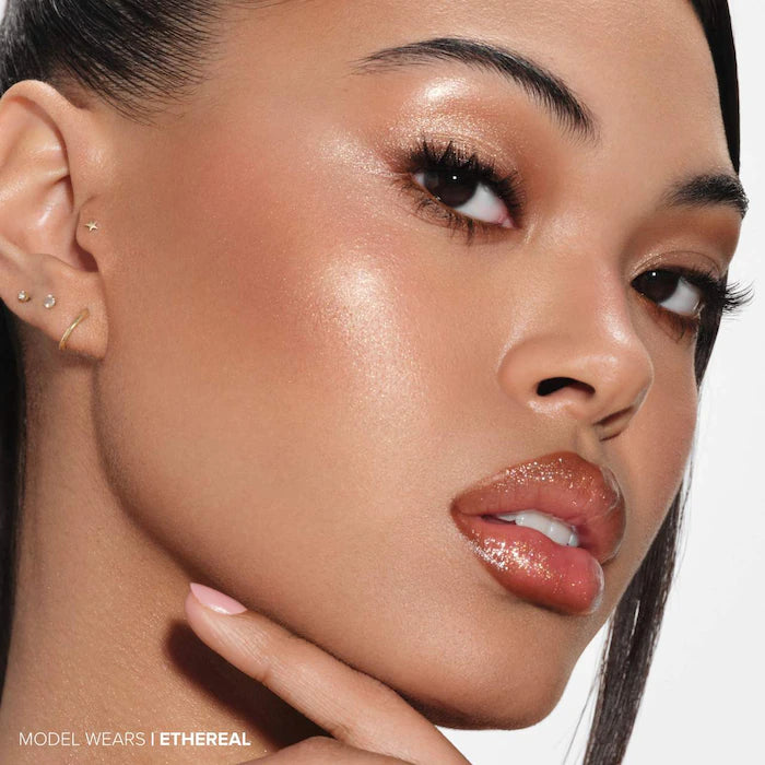 Anastasia Beverly Hills Glow Seeker Champagne Gold Powder Highlighter