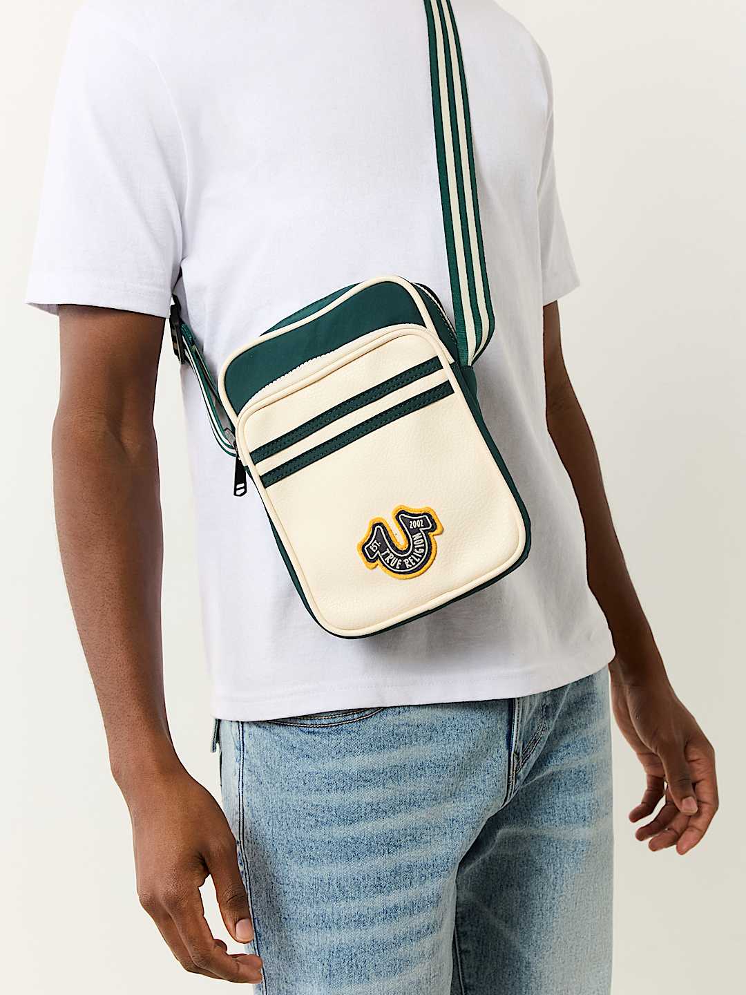 TRUE RELIGION COLLEGIATE SLING BAG