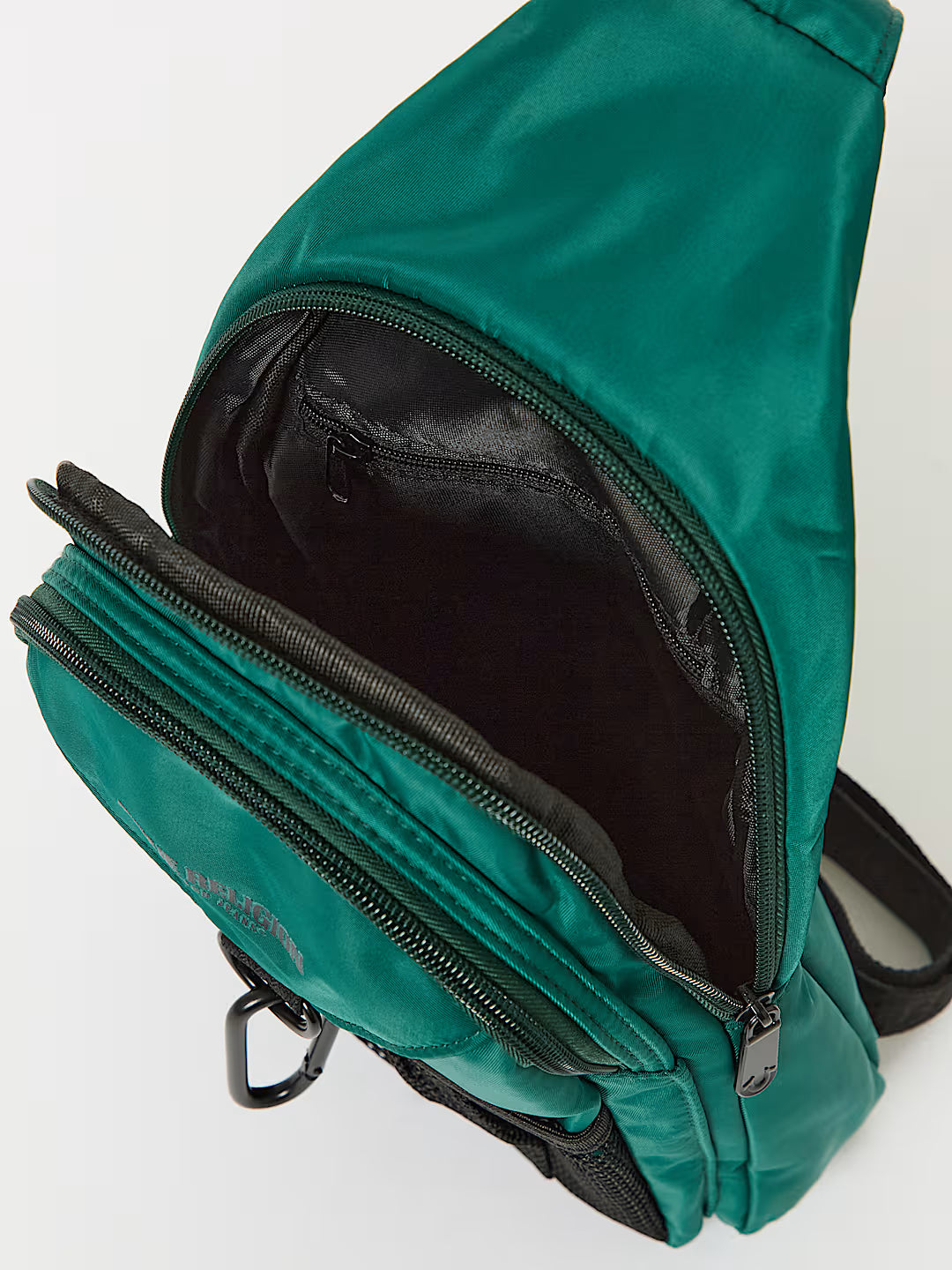TRUE RELIGION SLING BAG