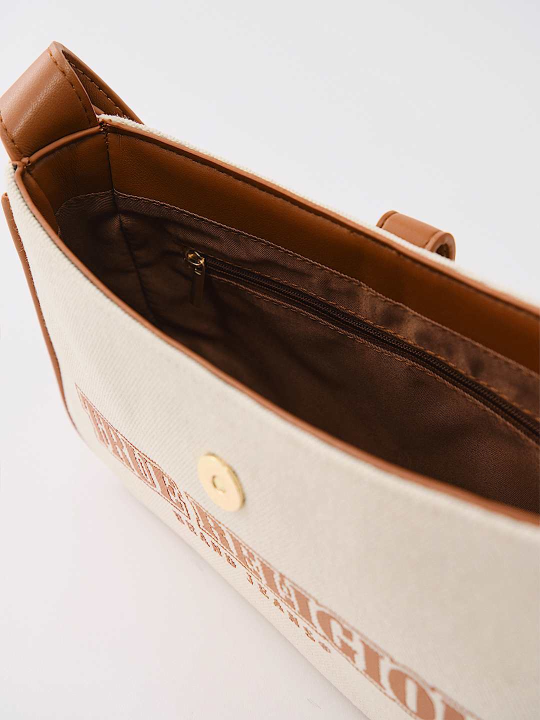 TRUE RELIGION NEW MARKDOWN CANVAS LOGO SHOULDER BAG