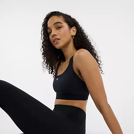 New balance  NB Essential Train Bra