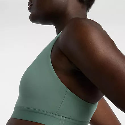 New balance  NB Essential Train Bra