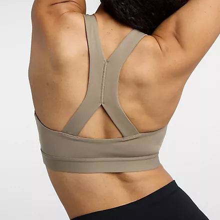 New balance  NB Essential Train Bra