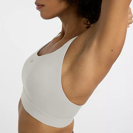 New balance  NB Essential Train Bra